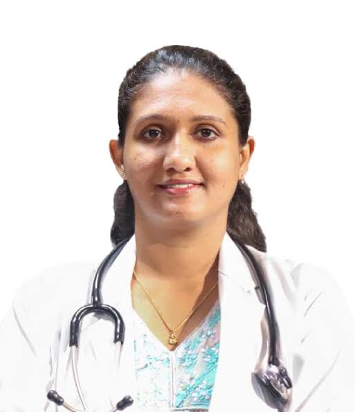Dr Sarika Holla